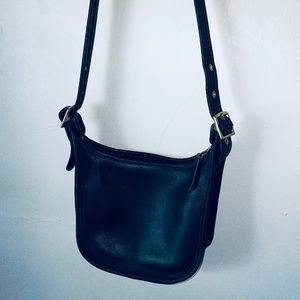 Vintage Coach 9950 Janice Legacy Black Crossbody Shoulder Bag